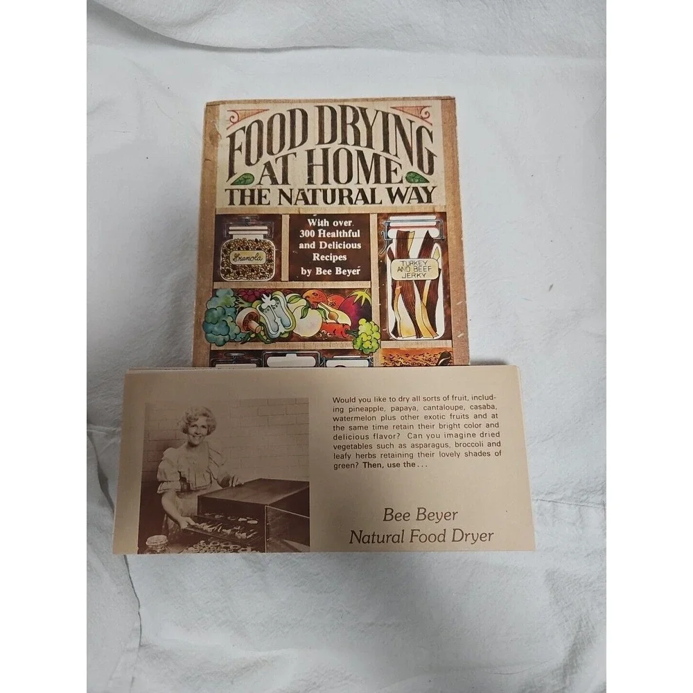 Vintage 1976 FOOD DRYING AT HOME‎ THE NATURAL WAY Cookbook Recipes Cook Book
